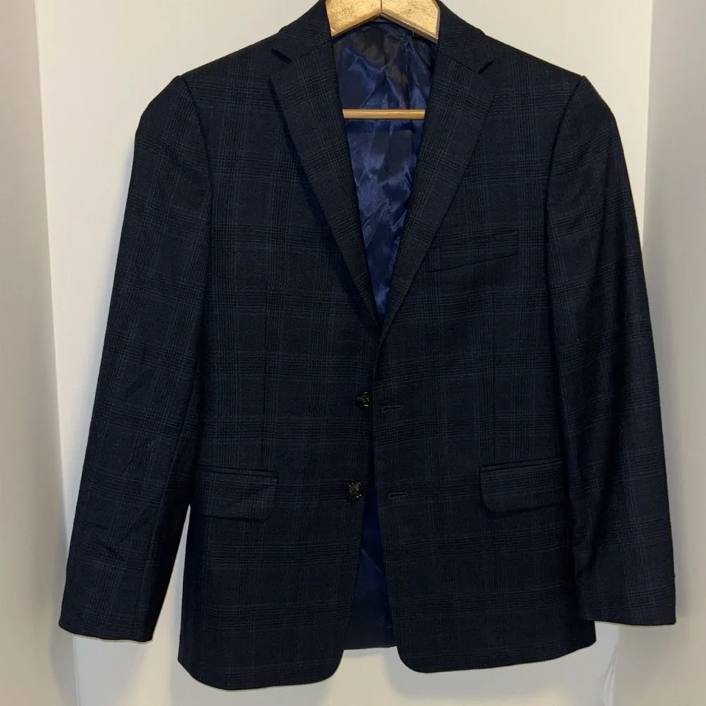 MICHAEL KORS SPORTS COAT SIZE 14 YOUNG MEN BLUE WITH BLACK PLAID LIKE DESIGN